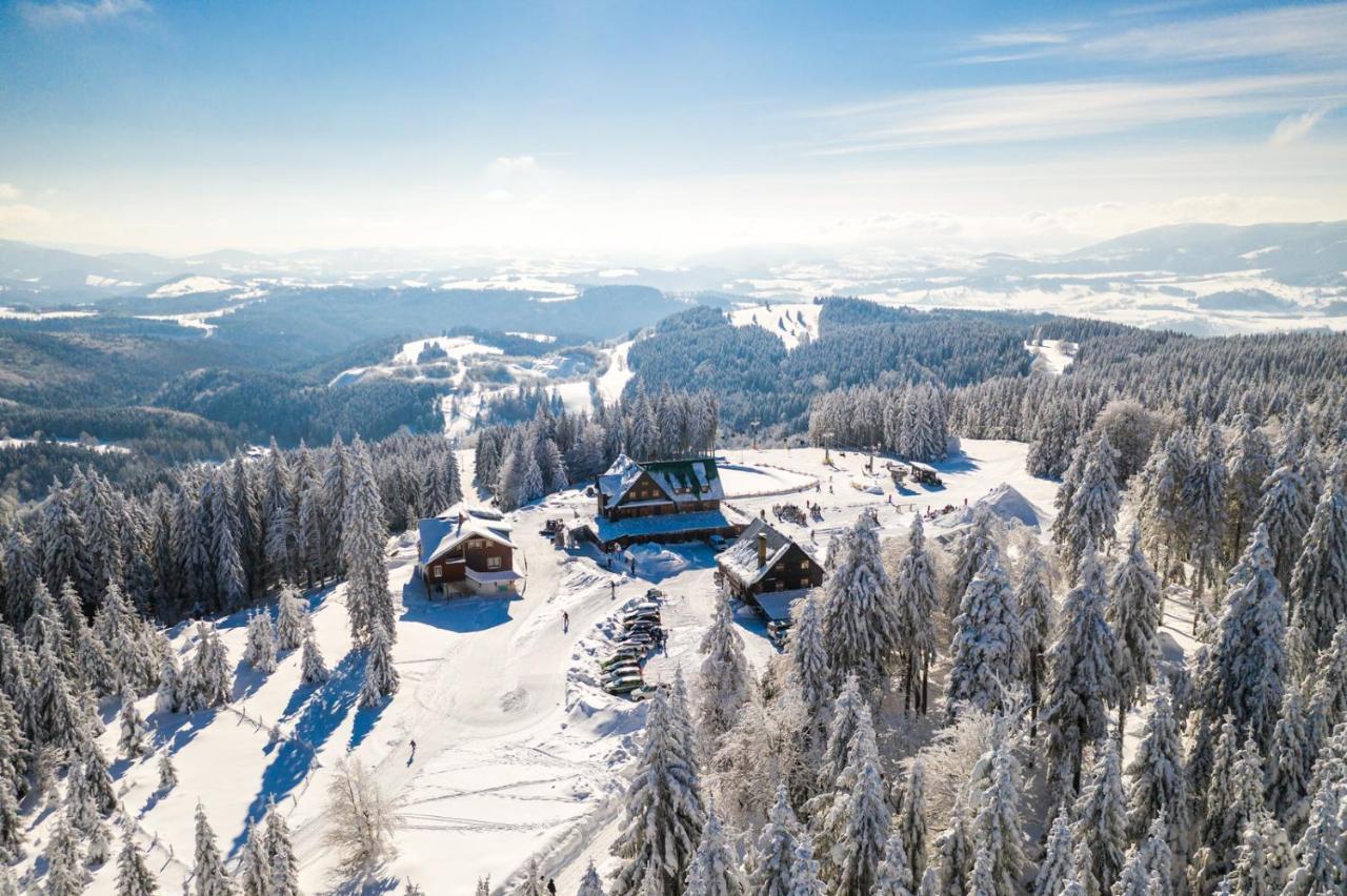 Horsky Hotel Paprsek Stare Mesto  Luaran gambar