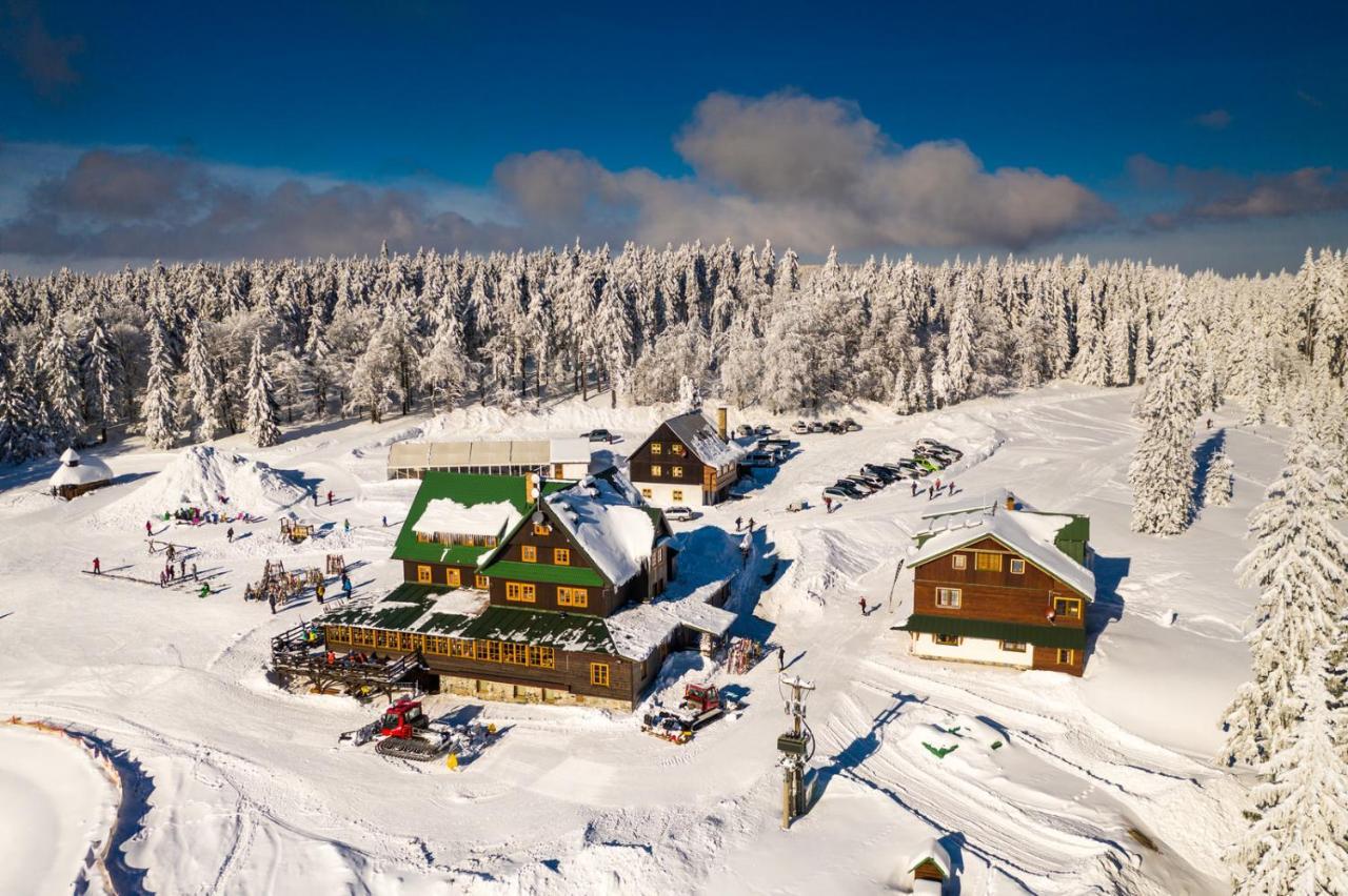Horsky Hotel Paprsek Stare Mesto  Luaran gambar
