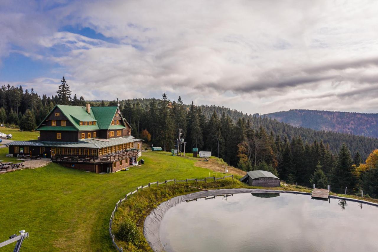 Horsky Hotel Paprsek Stare Mesto  Luaran gambar