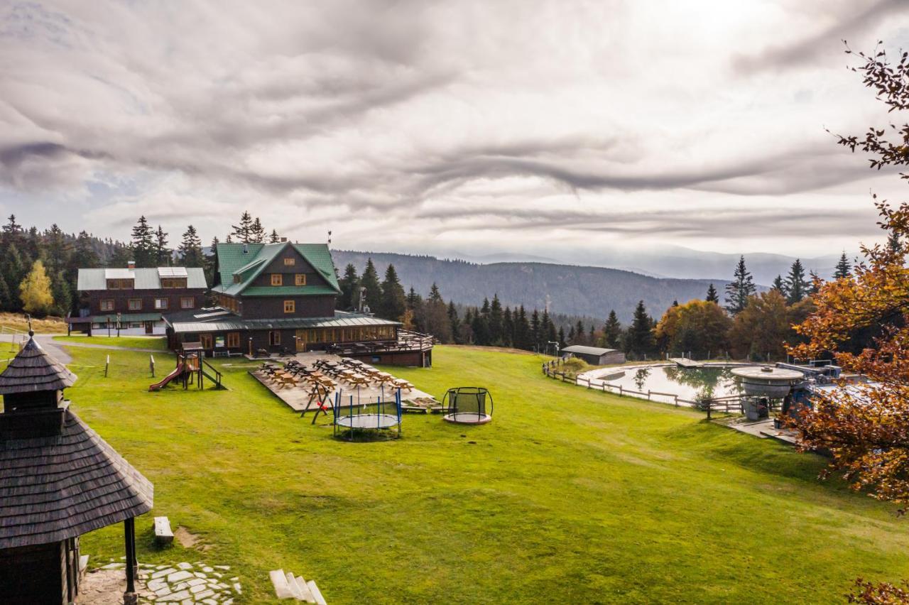Horsky Hotel Paprsek Stare Mesto  Luaran gambar