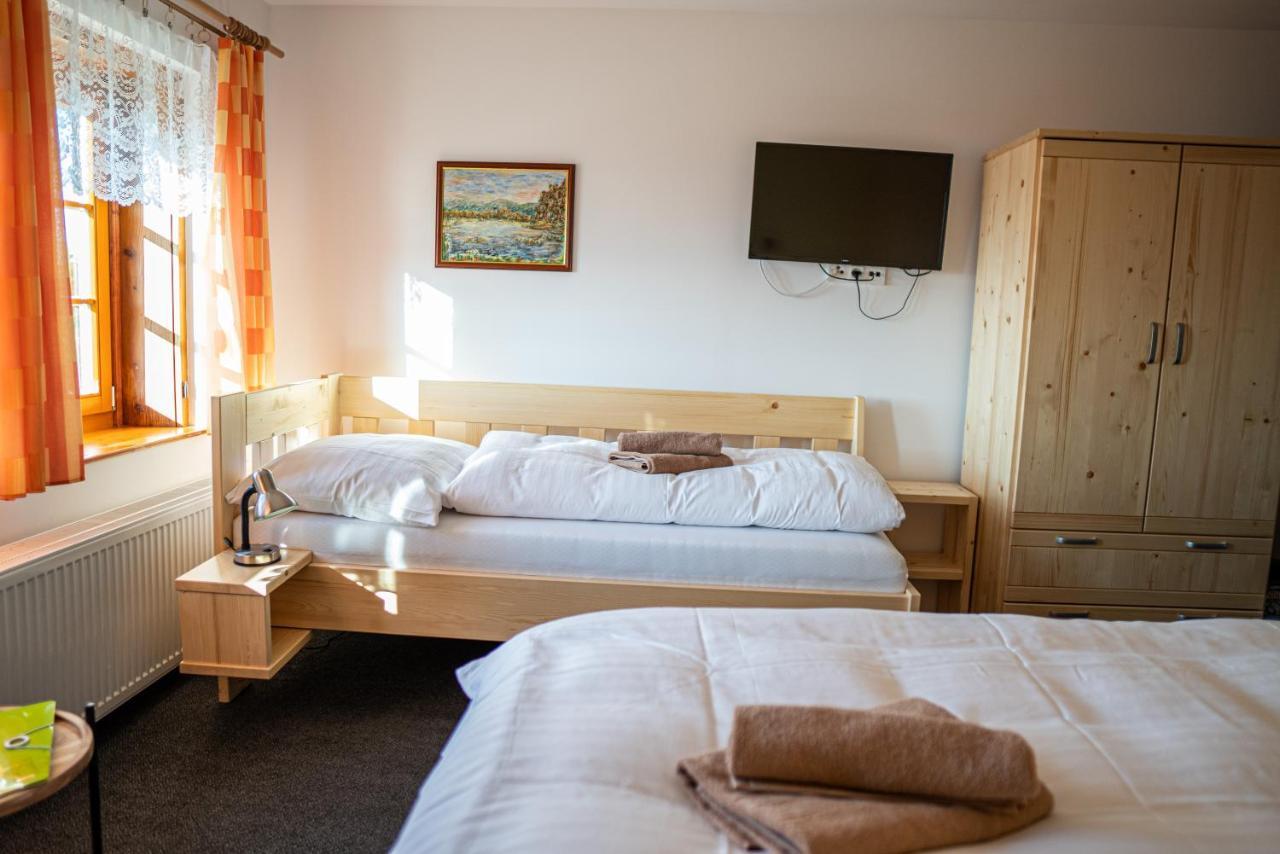 Horsky Hotel Paprsek Stare Mesto  Luaran gambar