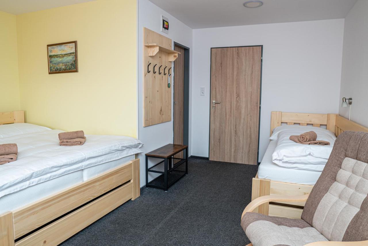 Horsky Hotel Paprsek Stare Mesto  Luaran gambar