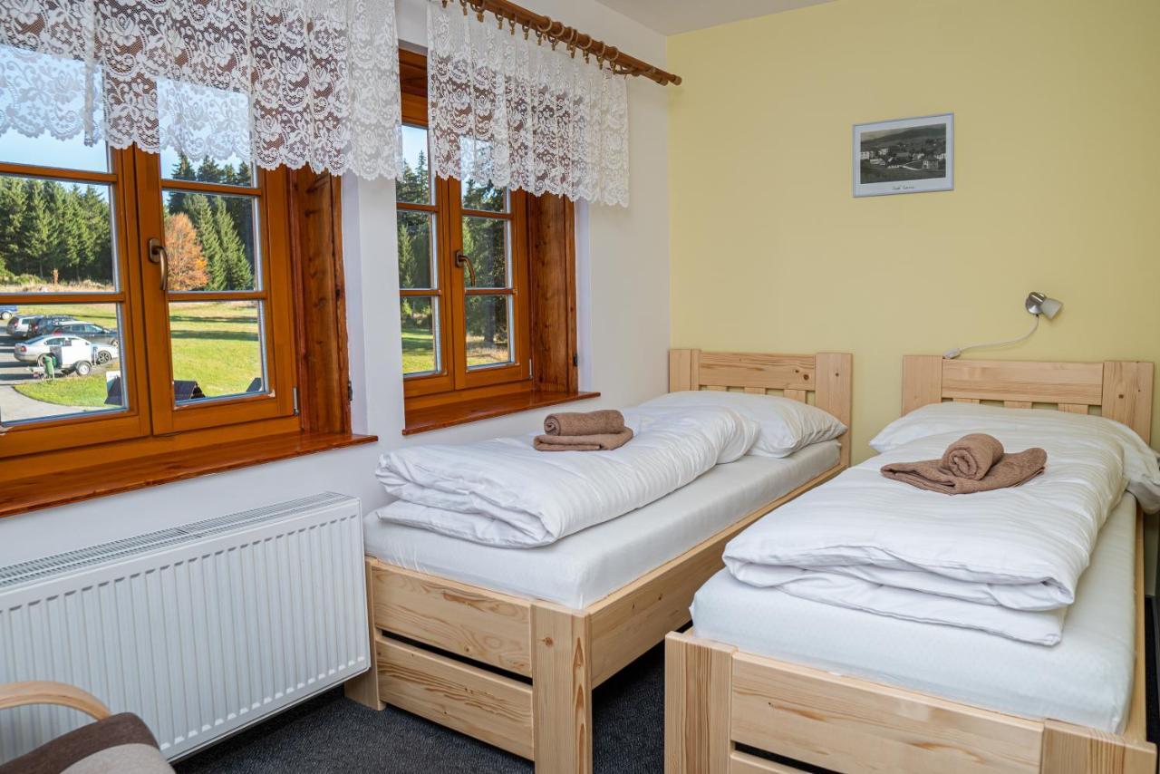 Horsky Hotel Paprsek Stare Mesto  Luaran gambar