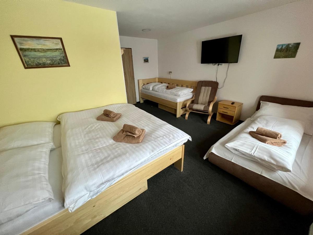 Horsky Hotel Paprsek Stare Mesto  Luaran gambar